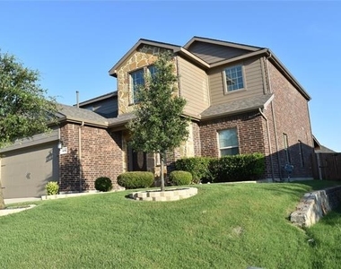 411 Paddock Lane - Photo Thumbnail 1