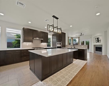 1532 Brandywine Drive - Photo Thumbnail 9