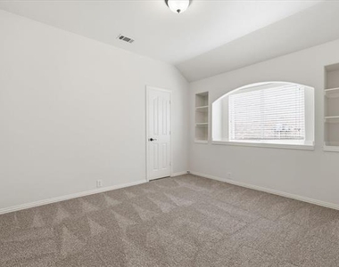 1551 Meadow Run Drive - Photo Thumbnail 32