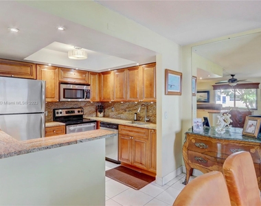 694 Brittany Park - Photo Thumbnail 5