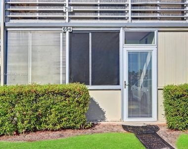 694 Brittany Park - Photo Thumbnail 18
