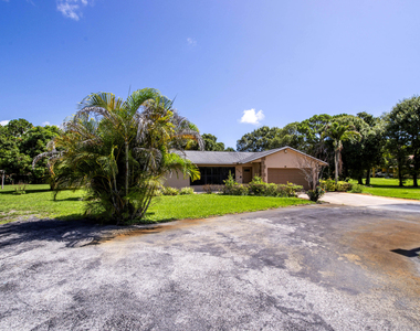 7107 181st Street N - Photo Thumbnail 26