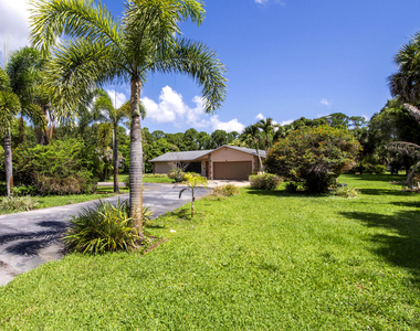 7107 181st Street N - Photo Thumbnail 27