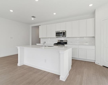 1805 Alpine Larch Lane - Photo Thumbnail 7