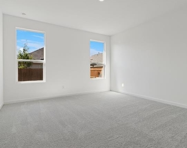 1805 Alpine Larch Lane - Photo Thumbnail 12