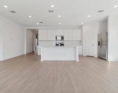 1805 Alpine Larch Lane - Photo Thumbnail 6