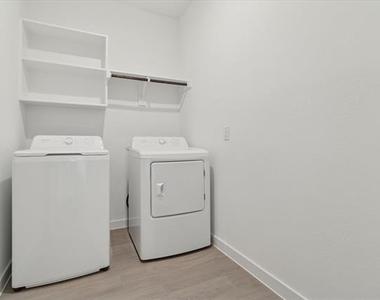 1805 Alpine Larch Lane - Photo Thumbnail 23
