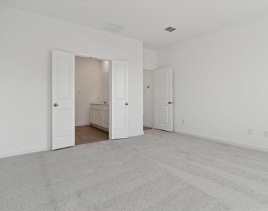 1805 Alpine Larch Lane - Photo Thumbnail 14