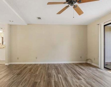 815 Jupiter Street - Photo Thumbnail 1