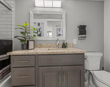 2900 Ne 14th Street Causeway - Photo Thumbnail 36