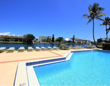 2900 Ne 14th Street Causeway - Photo Thumbnail 6