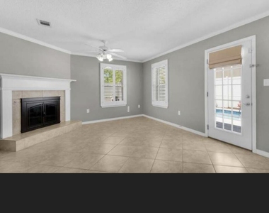 4639 Windstarr Drive - Photo Thumbnail 10