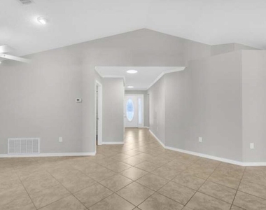 4639 Windstarr Drive - Photo Thumbnail 20