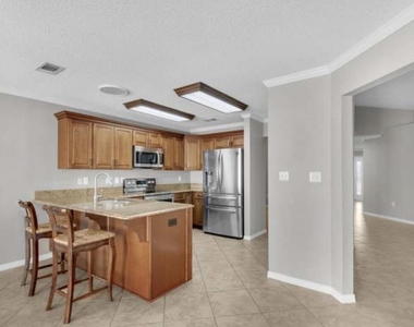 4639 Windstarr Drive - Photo Thumbnail 17
