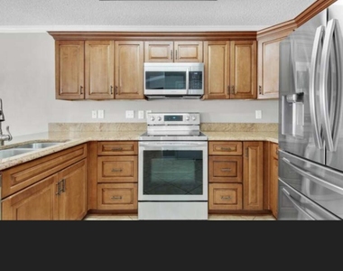 4639 Windstarr Drive - Photo Thumbnail 16
