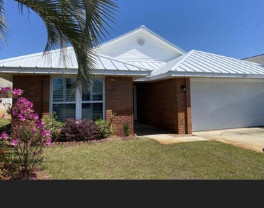 4639 Windstarr Drive - Photo Thumbnail 2