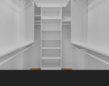 4639 Windstarr Drive - Photo Thumbnail 6