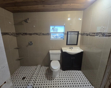 5431 Nw 30th Avenue - Photo Thumbnail 13