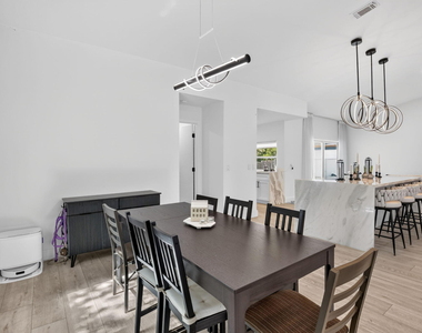 16709 Sw 5th Court - Photo Thumbnail 4