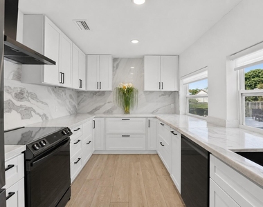 16709 Sw 5th Court - Photo Thumbnail 40