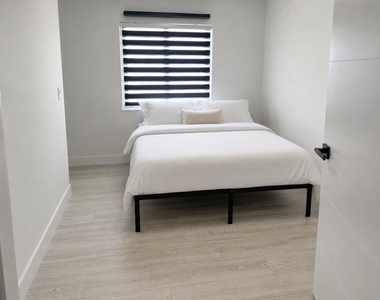 16709 Sw 5th Court - Photo Thumbnail 20