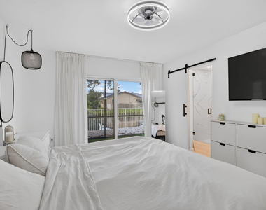 16709 Sw 5th Court - Photo Thumbnail 13