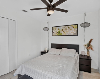 16709 Sw 5th Court - Photo Thumbnail 24