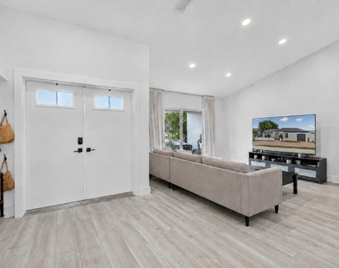 16709 Sw 5th Court - Photo Thumbnail 36
