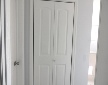 915 Se 22nd Avenue - Photo Thumbnail 13