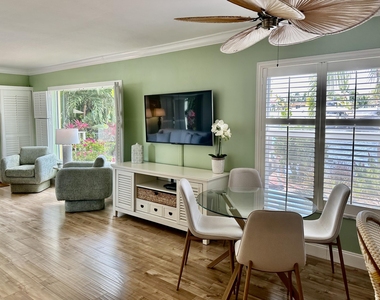 815 Middle River Drive - Photo Thumbnail 1