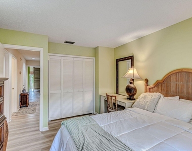 3667 Cape Pointe Circle - Photo Thumbnail 23