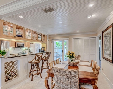3667 Cape Pointe Circle - Photo Thumbnail 8