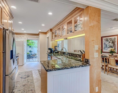 3667 Cape Pointe Circle - Photo Thumbnail 12
