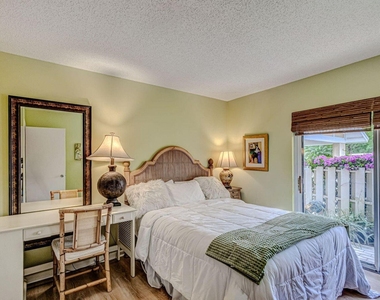 3667 Cape Pointe Circle - Photo Thumbnail 21