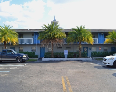 491 Nw 42nd Avenue - Photo Thumbnail 2