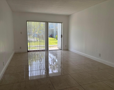 491 Nw 42nd Avenue - Photo Thumbnail 8