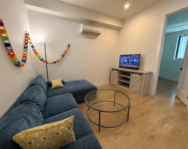 141 Meserole Street - Photo Thumbnail 8