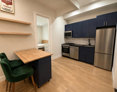 141 Meserole Street - Photo Thumbnail 5