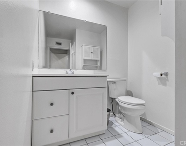 3963 Pennsylvania Avenue - Photo Thumbnail 13
