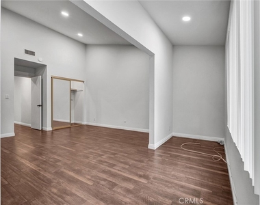 3963 Pennsylvania Avenue - Photo Thumbnail 17