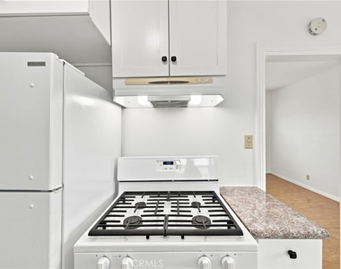 219 W Riggin - Photo Thumbnail 14