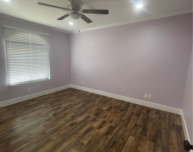 11164 White Road - Photo Thumbnail 30