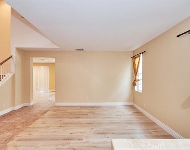 7238 San Carmela Court - Photo Thumbnail 4