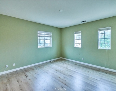 7238 San Carmela Court - Photo Thumbnail 41