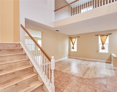 7238 San Carmela Court - Photo Thumbnail 21