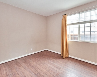 7238 San Carmela Court - Photo Thumbnail 16