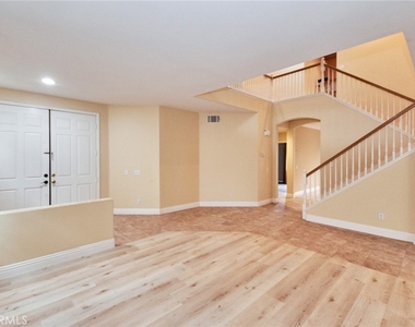 7238 San Carmela Court - Photo Thumbnail 3