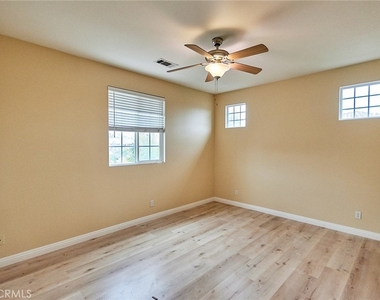 7238 San Carmela Court - Photo Thumbnail 38