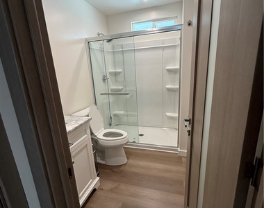 14437 Astoria Street - Photo Thumbnail 8
