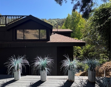 10051 Westwanda Drive - Photo Thumbnail 49
